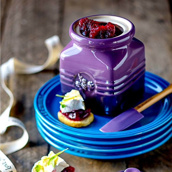 Le Creuset Berries Jam Jar with Spreader 🫐